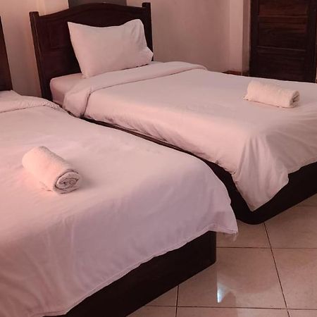 Thip Phavanh Guesthouse Muang Pakbèng Buitenkant foto